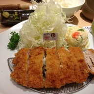 Buta Katsu (บูตะ คัตสึ) เซ็นทรัล ปิ่นเกล้า