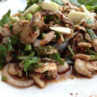 ร้านลาบปลาโขงเจียม