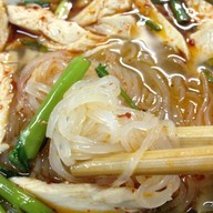 ก๋วยเตี๋ยวไก่เงินล้านกำแพงเพชรโภชนา