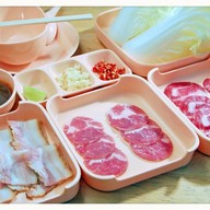 บาร์บีคิว วิลเลจ เทพารักษ์ กม.4