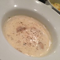 Da Vinci Caffè: Art and Restaurant Aree 1