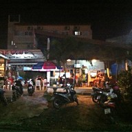 ร้านอาหารโทนี่