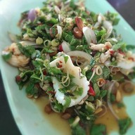 ร้านหลานป้าแดง