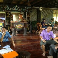 ร้านอาหารกาต๊าก