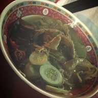 หมูยิ้ม