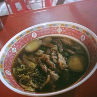 หมูยิ้ม