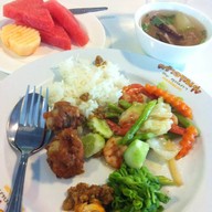 ครัวอรุณรุ่ง by คุณภา ตึก SET