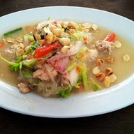 ส้มตำดุกดิก @สะพานลอยบ้านอำเภอ สัตหีบ
