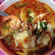 ต้มยำหัวปลา ตลาดมีนบุรี