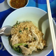 คุณนก ต้มยำหัวปลา&สุกี้น้ำจิ้มรสเด็ด เลียบคลองสอง27