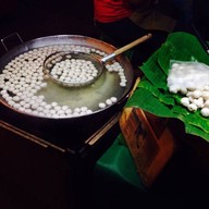 ตลาดนัดมีโชค