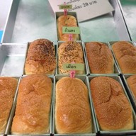 ขนมปังทำเอง