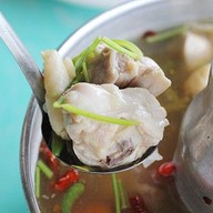 คุ้มเรือแก้ว