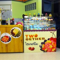 TWO GETHER ไอศครีมปุยนุ่น ซอย C3 ม.สัมมากร