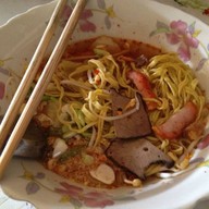 บะหมี่เกื๊ยวโกอ่าย