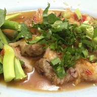 ส้มตำดุกดิก @สะพานลอยบ้านอำเภอ สัตหีบ