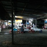 ก๋วยเตี๋ยวลุงศักดิ์