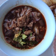 น้ำเงี้ยวป้าจันทร์