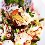 ส้มตำเจ๊จุก ตำแหลก