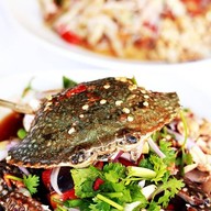 ส้มตำเจ๊จุก ตำแหลก