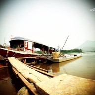 ร้านอาหารยายแดง