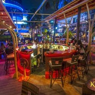 Kazbar Shisha Oasis สุขุมวิท 11