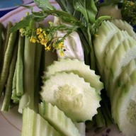 ร้านยายนวล บ้านหนองใหญ่หนองตูม