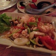 เกาะล้านอาหารทะเล