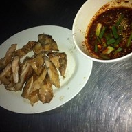 ลาบร้อยเอ็ด ลุงสมาน
