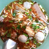ก๋วยเตี๋ยวเนื้อหัวรถไฟ