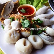 ร้านก๋วยเจ๋ง ตลาดคลองสวน 100 ปี