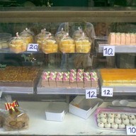 ขนมหวานดาวคะนอง