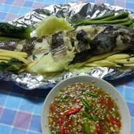 ร้านจูน