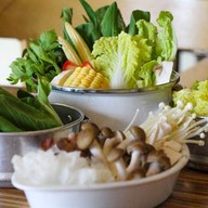 Zuki Zuki เดอะนายน์
