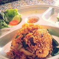 เป็นหนึ่ง คาเฟ่ สาขา 2