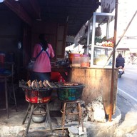 ส้มตำ ปากซอยปาริชาติ