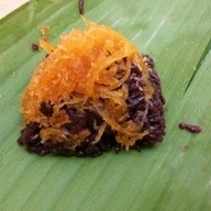 ขนมไทย อยู่เจริญ