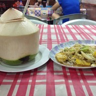 ขิงข่าตามสั่ง ก๊วยเตี๋ยวหมูน้ำใส