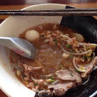 ก๋วยเตี๋ยวหมู-เนื้อ สูตรคุณแม่