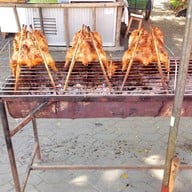 ไก่ย่างวิเชียรบุรี สันกำแพง