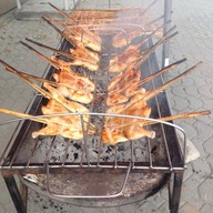 ไก่ย่างวิเชียรบุรี สันกำแพง