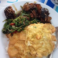 3 หญิง เชียงแสน