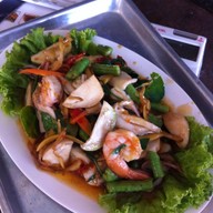 รวง หาดน้ำริน