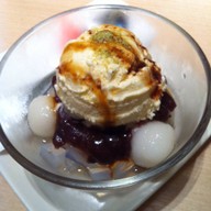 Mos Burger เซ็นทรัลชิดลม