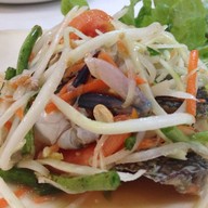 ส้มตำยกครก กาดสวนแก้ว