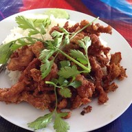 3 หญิง เชียงแสน