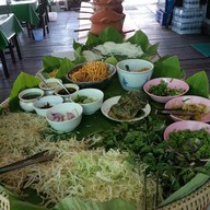 หนมเส้นน้าเนิน