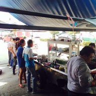 ก๋วยเตี๋ยวบังซบ สวนสน