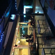 To Sit (ทูซิท อุทัยธานี)