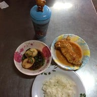อาหารไทยแม่พร